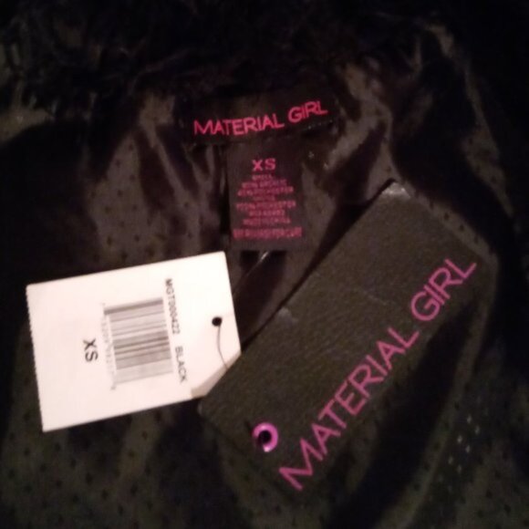 Material Girl faux fur vest sz XS NEW - Picture 3 of 8